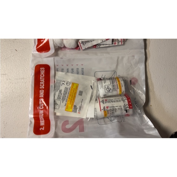 Genuine First Aid Kit - Picture 6 of 9